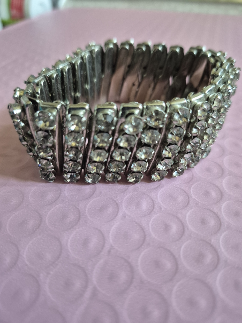 Vintage Sparkling Rhinestone Stretch Bracelet - Silver Clear